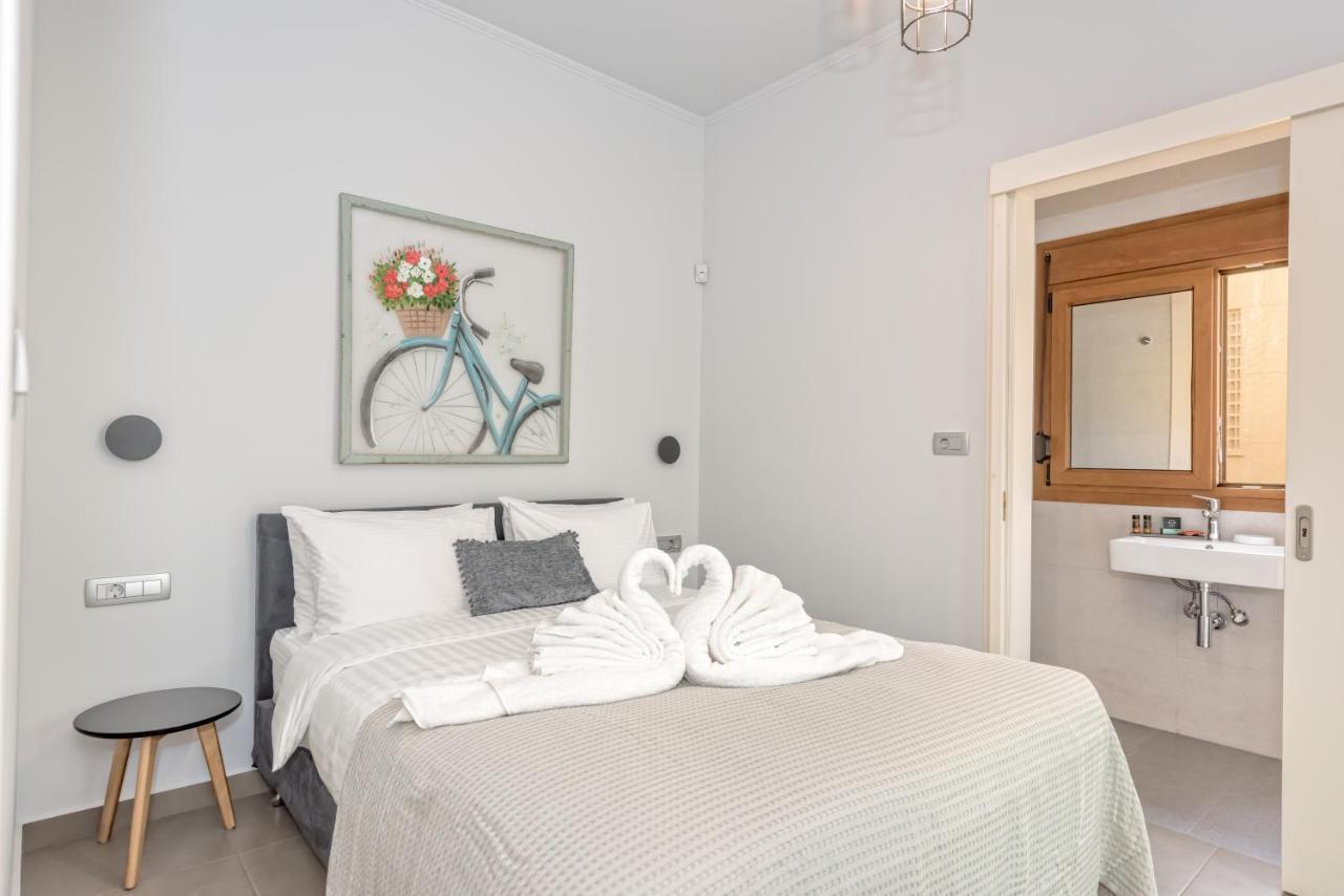 Seaview Apartment Sunrise Near To Falassarna Beach 콜림바리 외부 사진